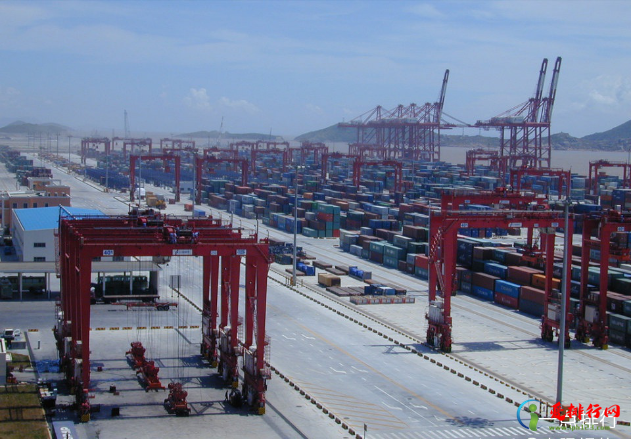 中国最大的港口 连续7年吞吐量世界第一