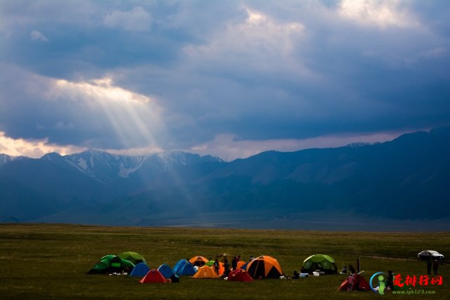 新疆十大露营好去处有哪些 新疆最美野外露营地点推荐