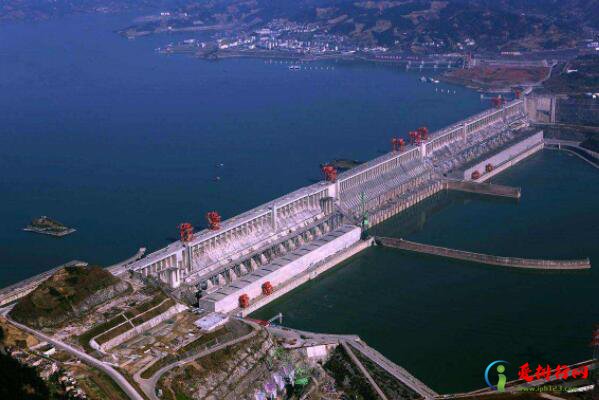 中国十大水利工程排名，灵渠排位第一，第四是中国最大工程项目
